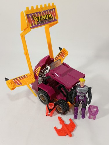 Kenner vandal floyd - kenner,